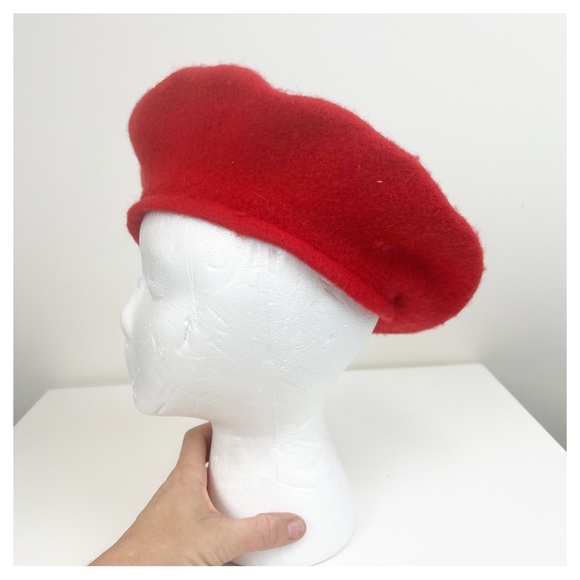Red Wool Beret - Picture 3 of 5